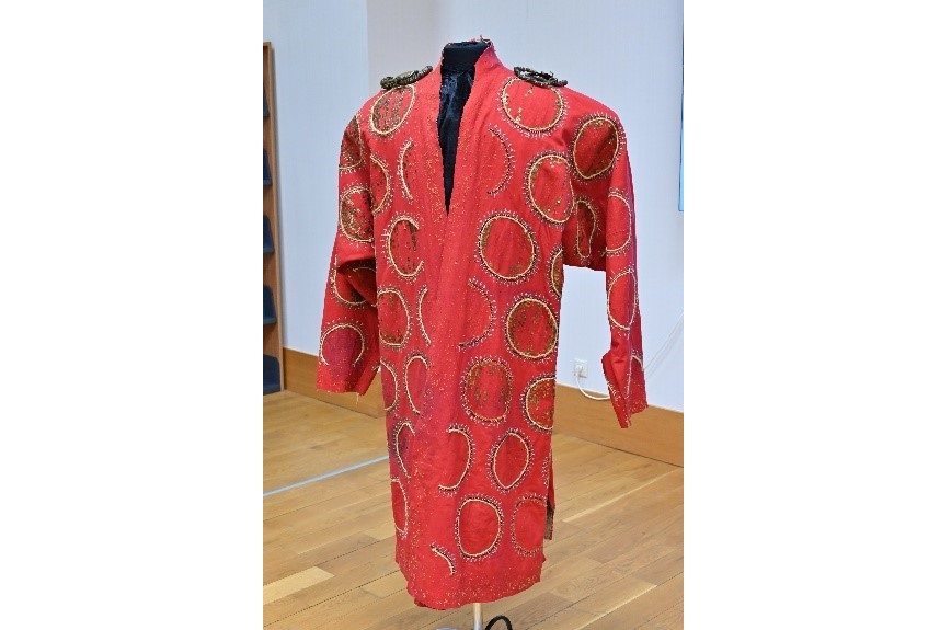 Táneke batyrdyń shapany