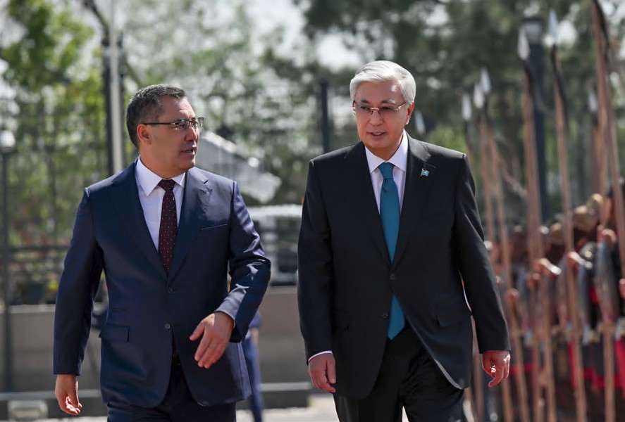 Bekem baýyrlastyq rýhyndaǵy qazaq-qyrǵyz qarym-qatynasy