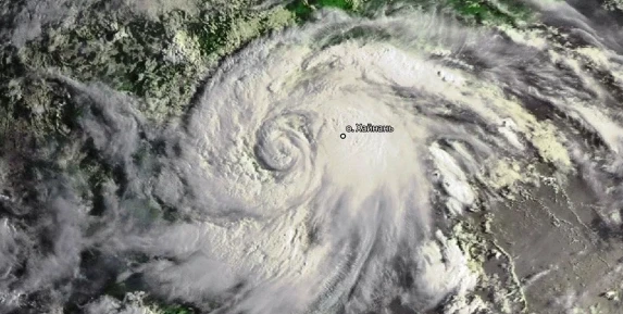 Vetnamda «Kadzıkı» tropıkalyq daýyly kúsheıdi