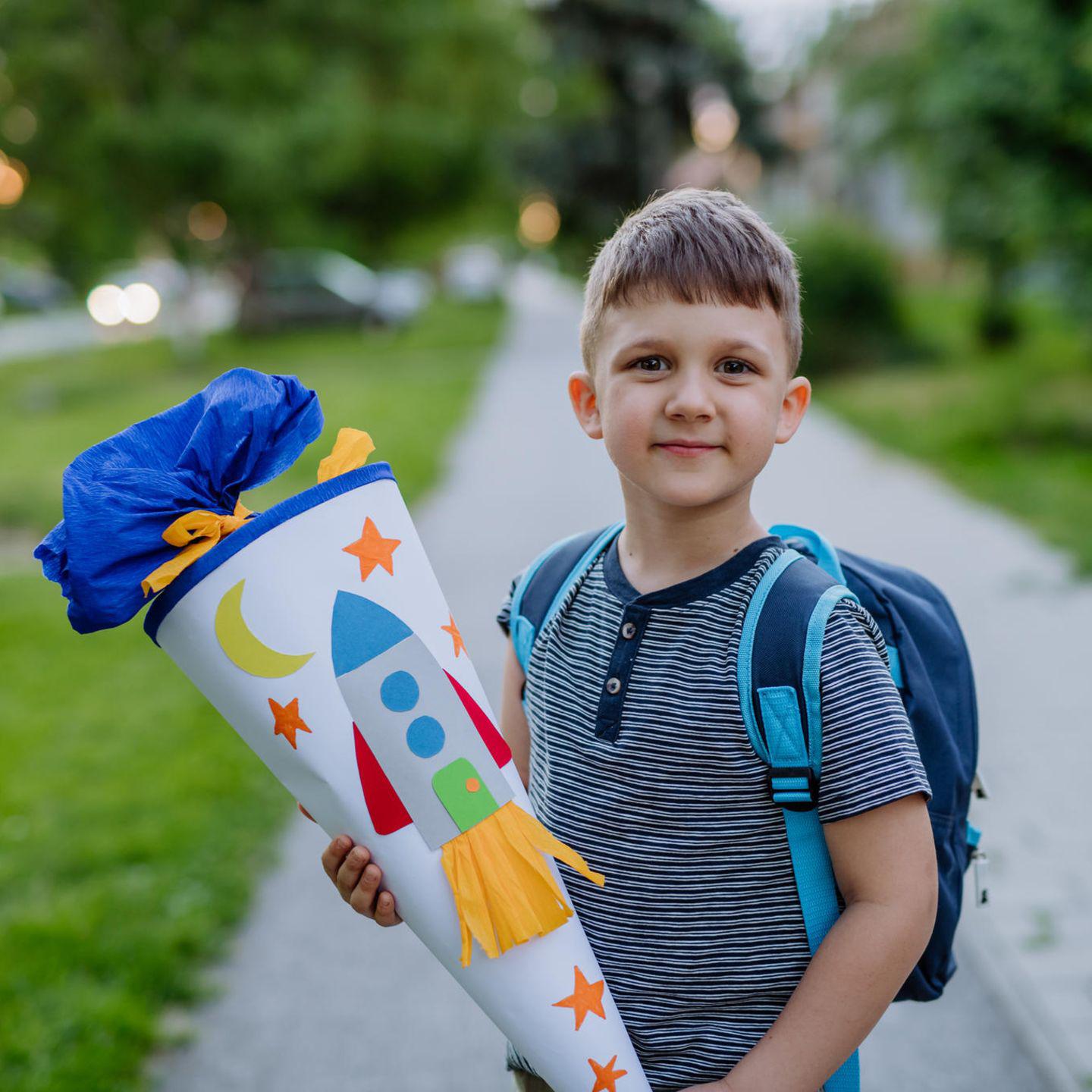 Kámpıtke toly konýs