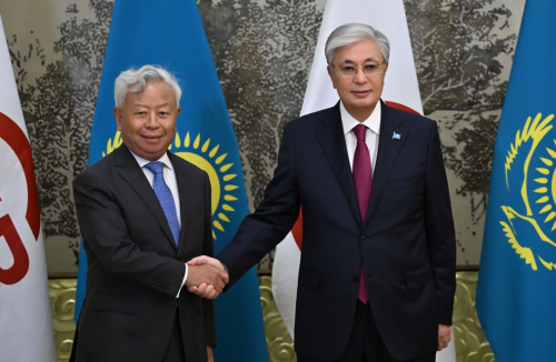 Toqaev pen Szın Lısıýn strategııalyq seriktestik máselelerin talqylady