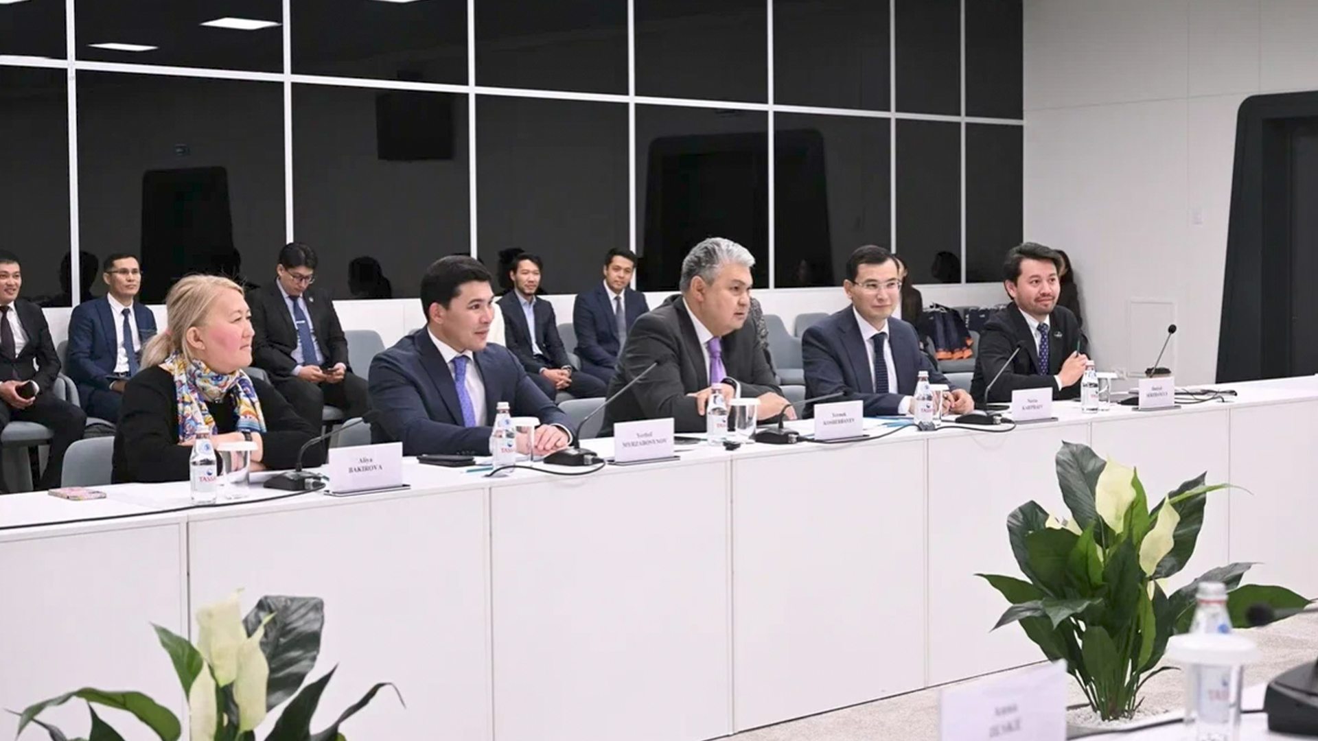 Qazaqstan men Germanııa týrızm salasyndaǵy seriktestikti keńeıtedi