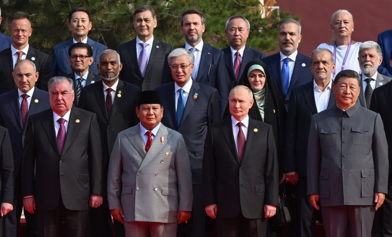 Toqaev QHR Tóraǵasy uıymdastyrǵan saltanatty qabyldaýǵa qatysty