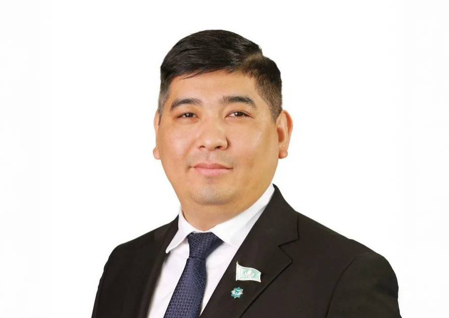 Oljas Nuraldınov Májilis depýtaty boldy