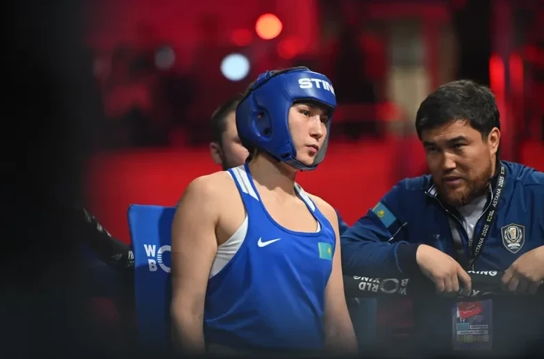 Búgin álem chempıonatynyń sharshy alańyna 2 boksshymyz shyǵady