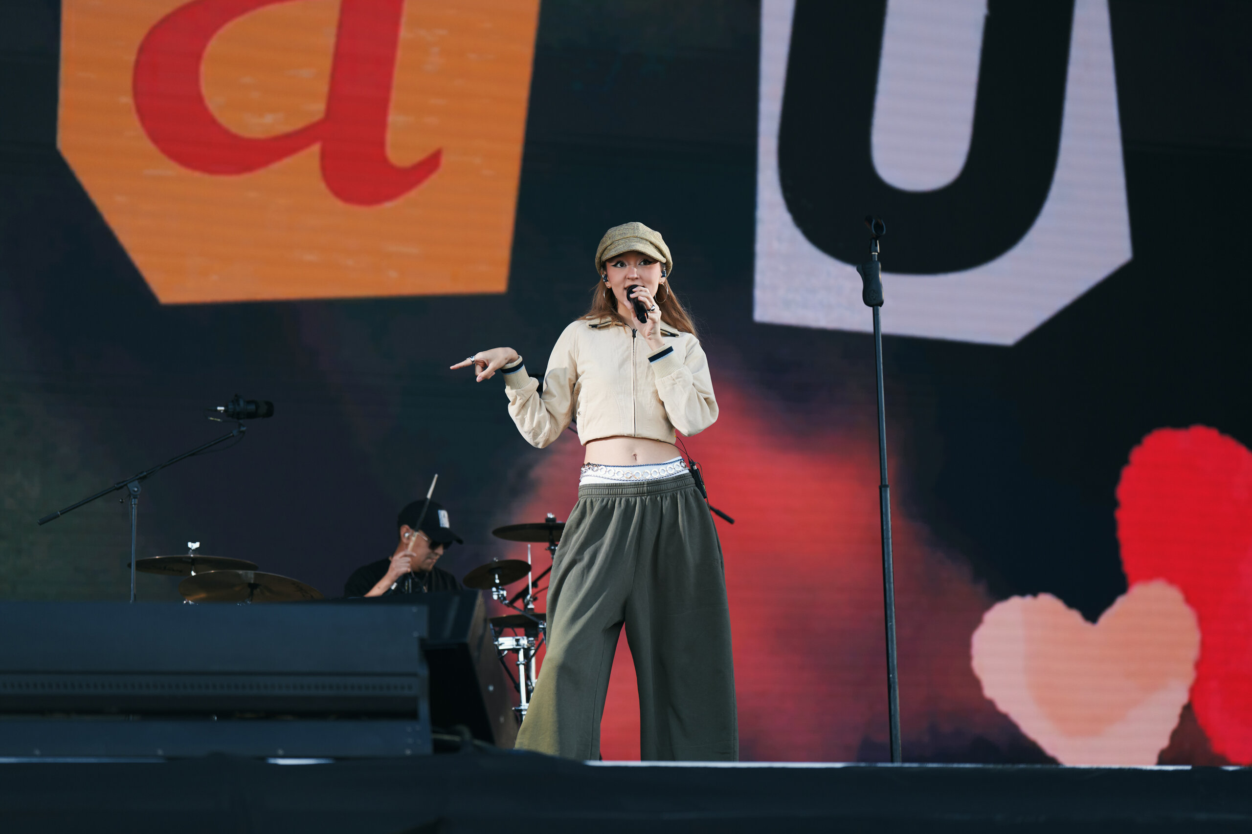 Iаndeks Mýzykamen eń úlken festıval Almatyda: alǵashqy kún qalaı ótti?