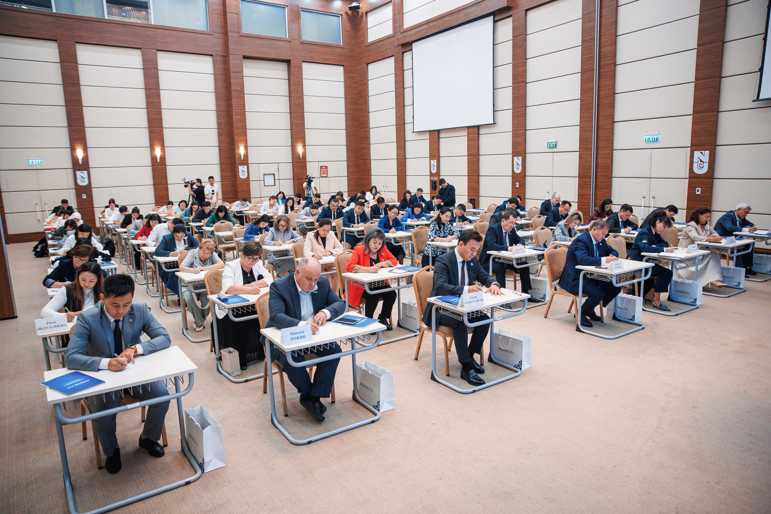 «Ulttyq dıktant» jobasy bastaldy