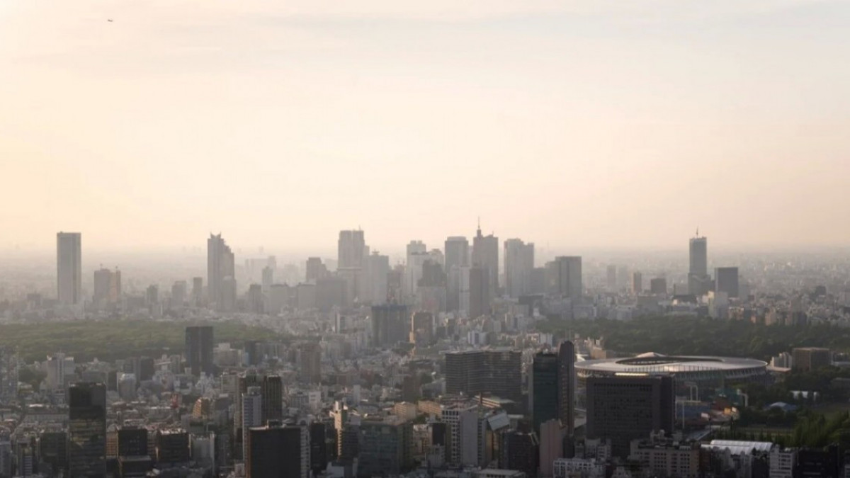 Búgin elimizdiń bes qalasynda aýa sapasy nasharlaıdy