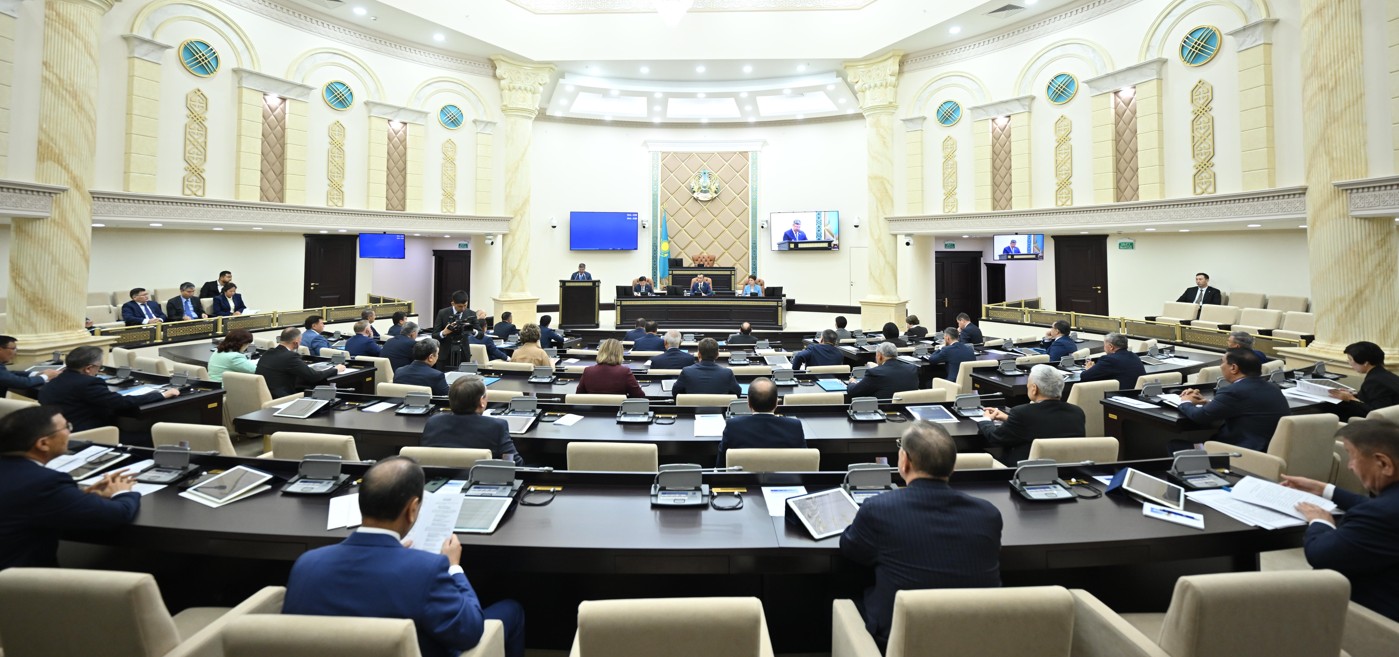 Investorlardy qorǵaýǵa qatysty zań maquldandy