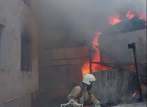 Almatynyń TJD kúshteri iri órtti sóndirdi