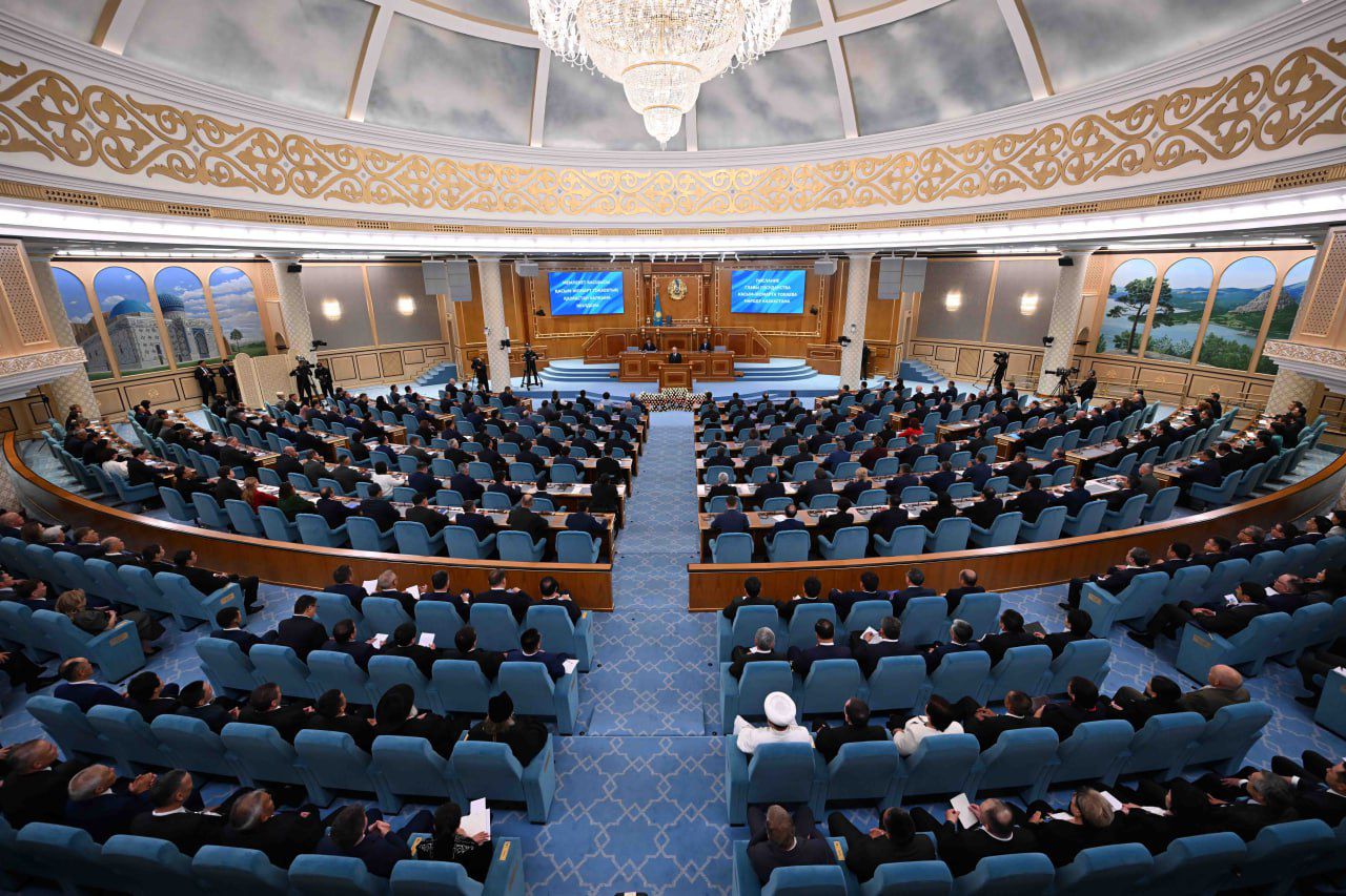 Toqaev: Qazaqstanda bir palataly Parlament qurý bastamasy talqylaýǵa shyǵarylady