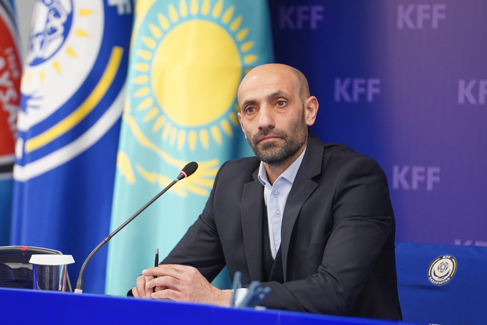 Bas bapker qyzmetinen ketedi