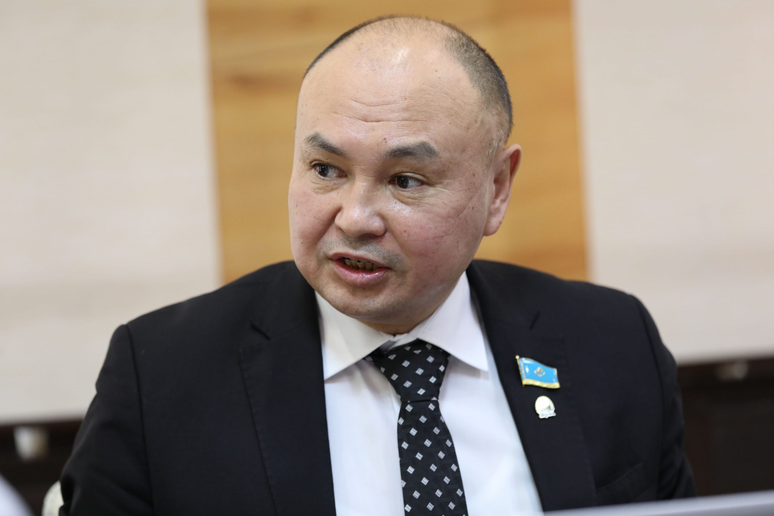 Qazaqstanda 29 mln gektar jer degradasııaǵa ushyraǵan – Májilis depýtaty