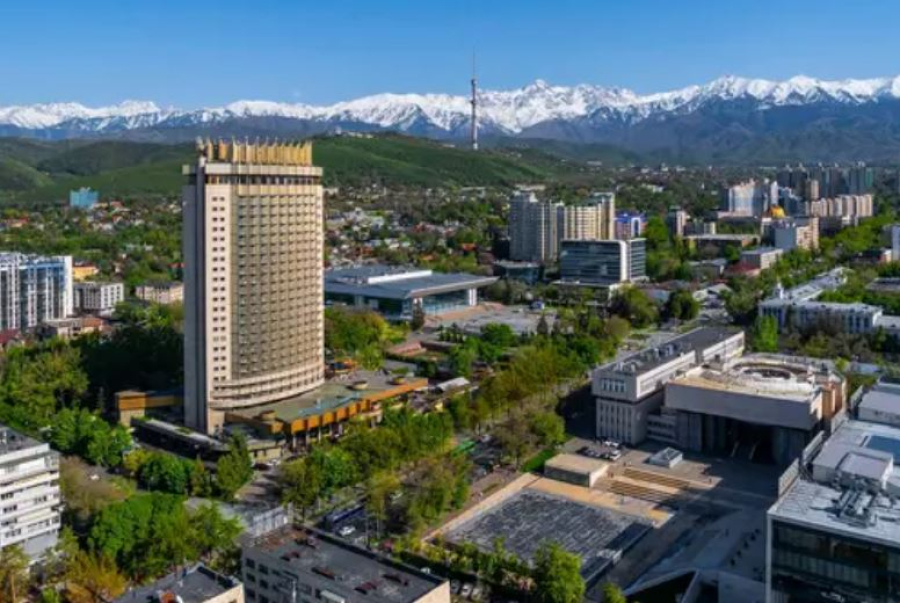 Bıyl Almatyǵa 1,1 mıllıonnan astam týrıst kelgen