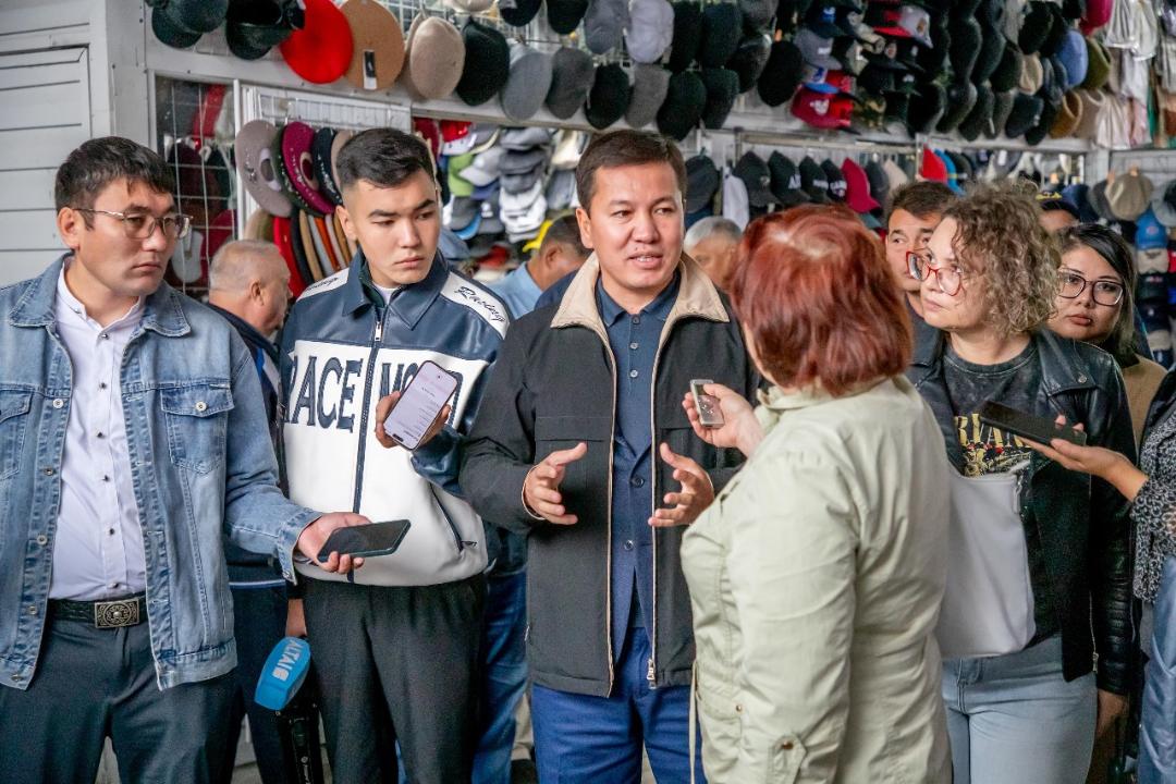 Saýda salasynda 400-den astam kásipker memlekettik qoldaý aldy