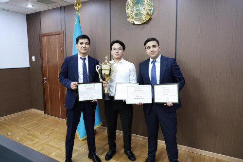 Memlekettik qyzmetshiler pikirsaıysta bas qosty