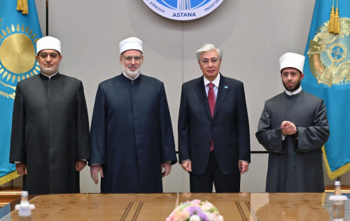 Prezıdent «Ál-Azhar» ýnıversıteti Joǵarǵy ımamynyń orynbasarymen kezdesti