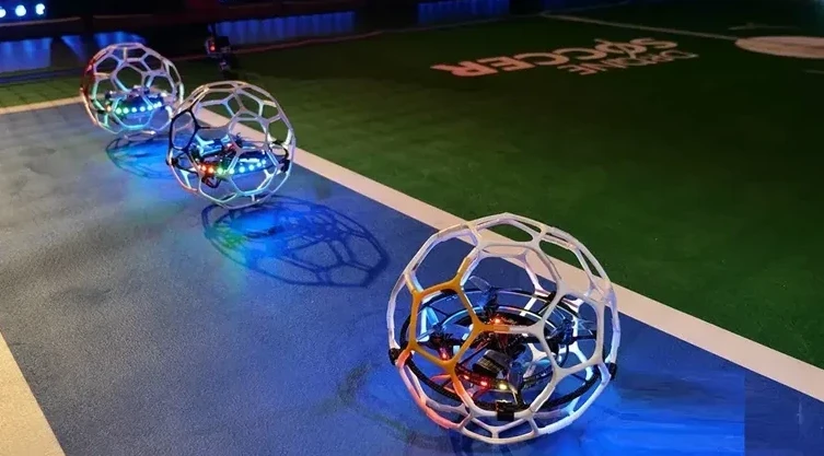 Qazaqstandyq oqýshylar dron-fýtboldan álem chempıonatyna qatysady