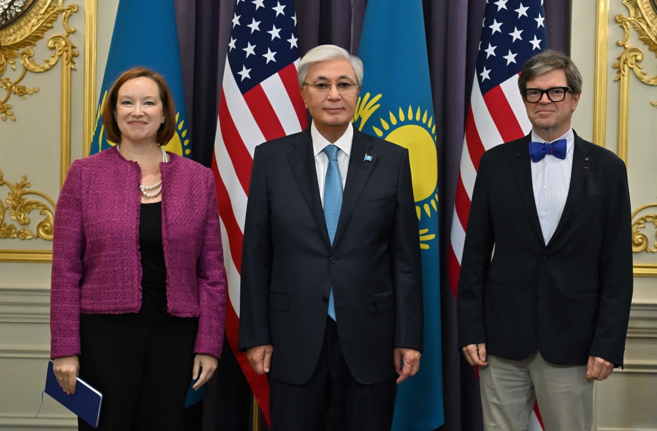 Memleket basshysy Meta kompanııasynyń vıse-prezıdenti Iаnn Lekýndy qabyldady