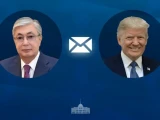 Qasym-Jomart Toqaev Donald Tramppen sóılesti