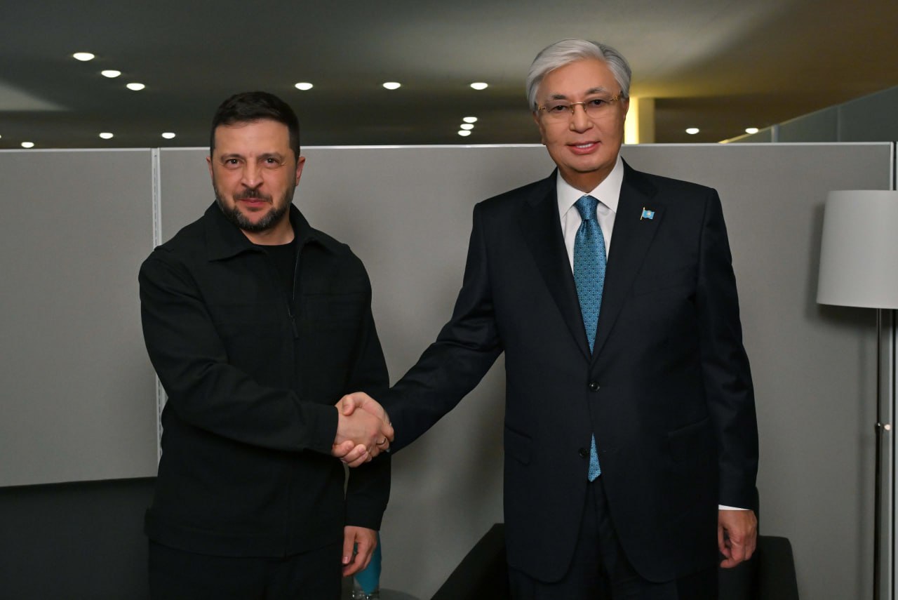 Memleket basshysy Ýkraına Prezıdentimen kezdesý ótkizdi