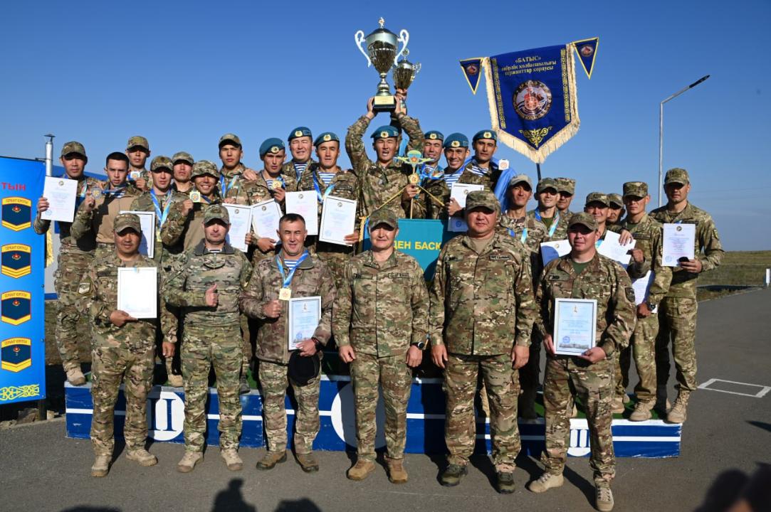 Serjanttardyń Búkilarmııalyq XV baıqaýy óz máresine jetti