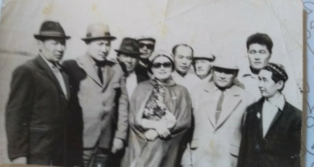 Áıgili ánshiniń Torǵaıǵa sapary