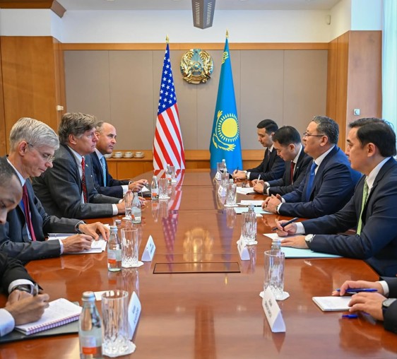 Ekijaqty kezdesýler ótkizdi