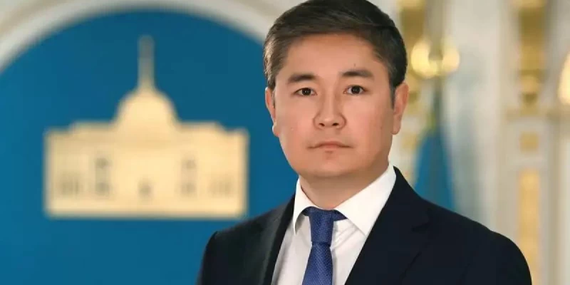 Ernar Lazar Prezıdent keńesshisi qyzmetine taǵaıyndaldy