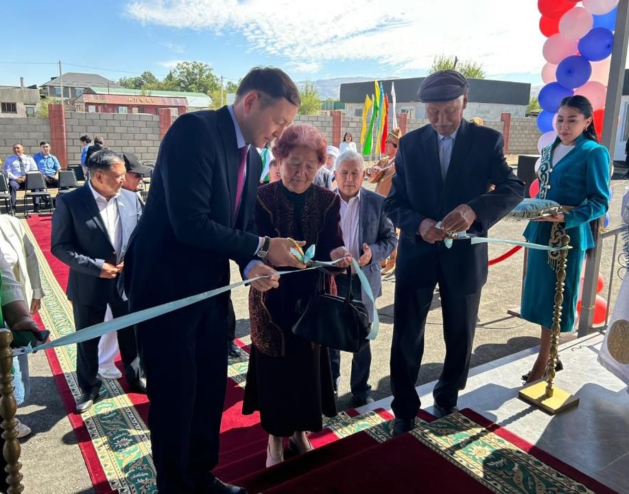 Jetisýda otbasyǵa qoldaý kórsetetin toǵyzynshy ortalyq ashyldy