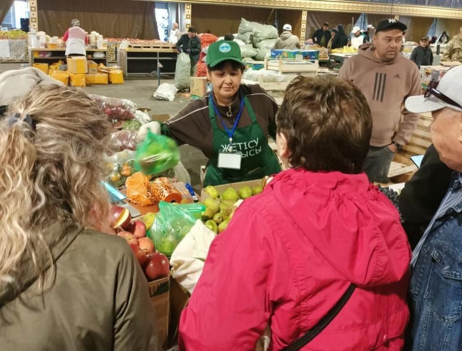 Jetisý ónimderi elordada suranysqa ıe boldy