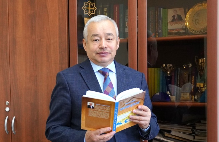 Baýyrjan ǴUBAIDÝLLIN, jazýshy: Shyǵarma oqyrmandy jaqsylyqqa jeteleýi shart