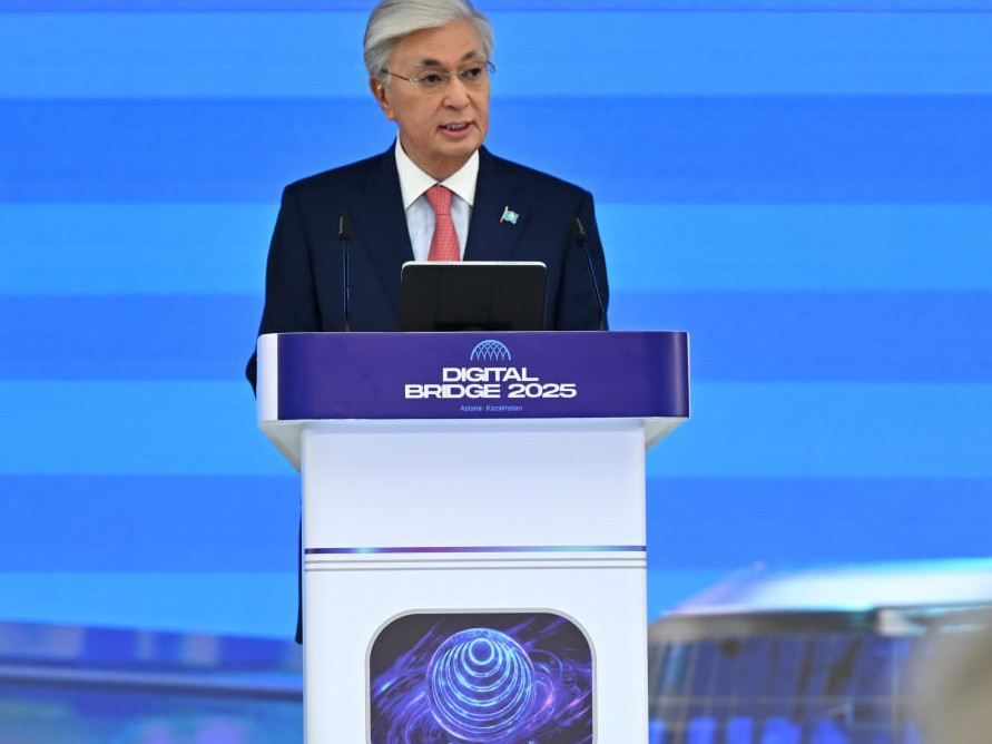 Jasandy ıntellektini tıimdi paıdalaný úshin óte mańyzdy úsh mindetti qatar oryndaý kerek - Prezıdent