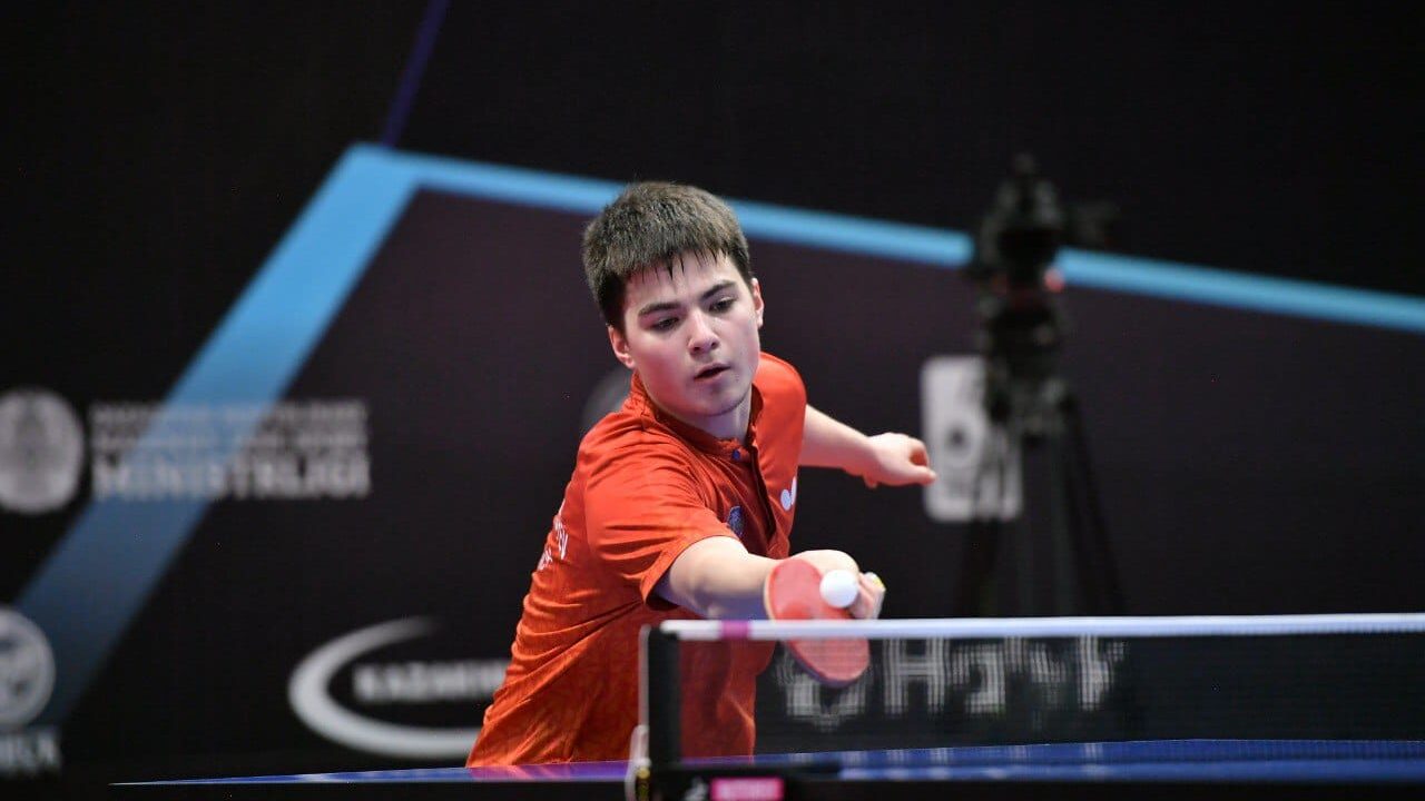 Beıjińde ústel tennısinen  týrnır bastaldy