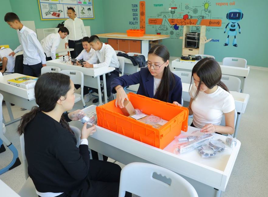 El mektepterinde beıindik synyptar ashylyp jatyr