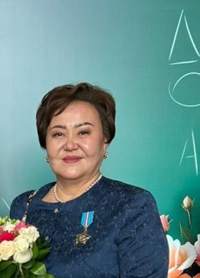 Sanaly shákirt tárbıelegen