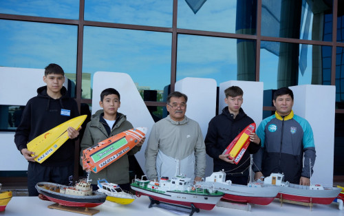 Elordada keme modeldeý saıysy ótti