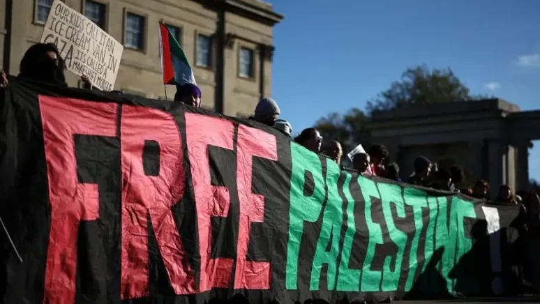 Palestınany qoldaý sherýleri ótti