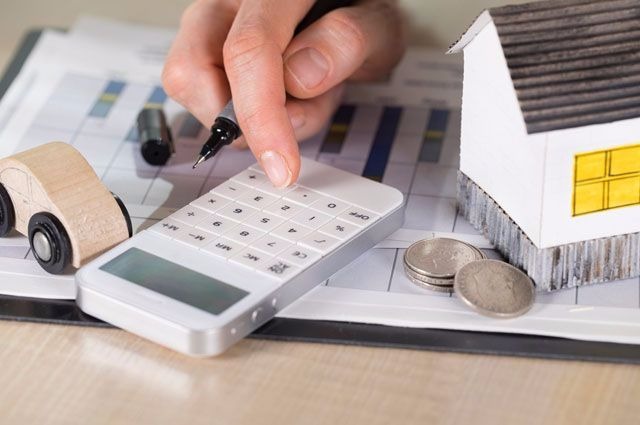 Turǵyn úı-kommýnaldyq salasy órge basty