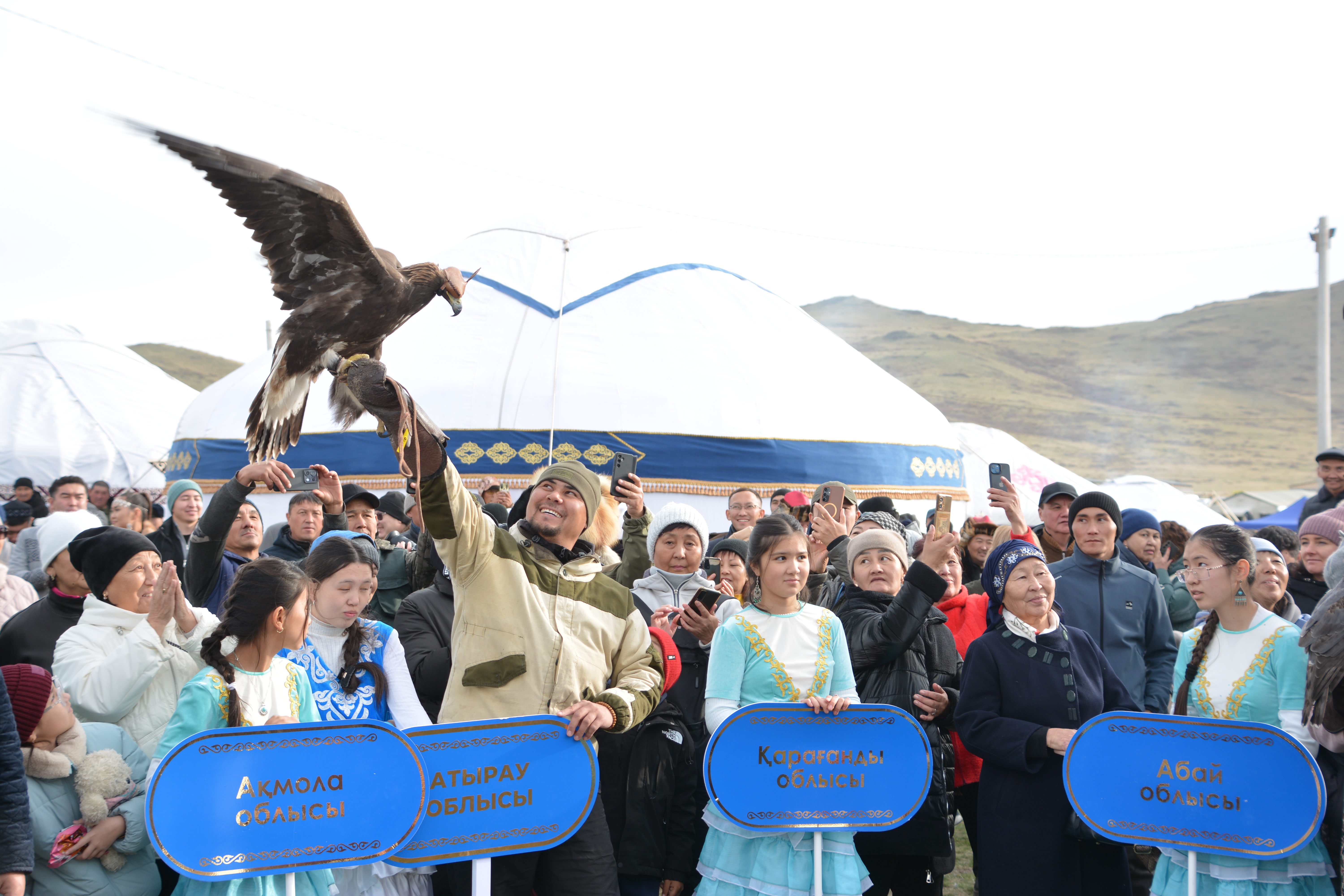 Bozanbaı kóginde búrkit samǵady
