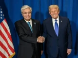 Qasym-Jomart Toqaev Donald Trampty dıplomatııalyq jeńiske jetýimen quttyqtady