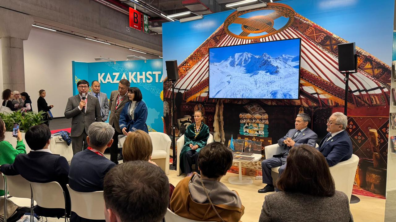 Qazaqstan Frankfýrt Kitap kórmesinde: Ulttyq ádebıet – halyqaralyq arenada