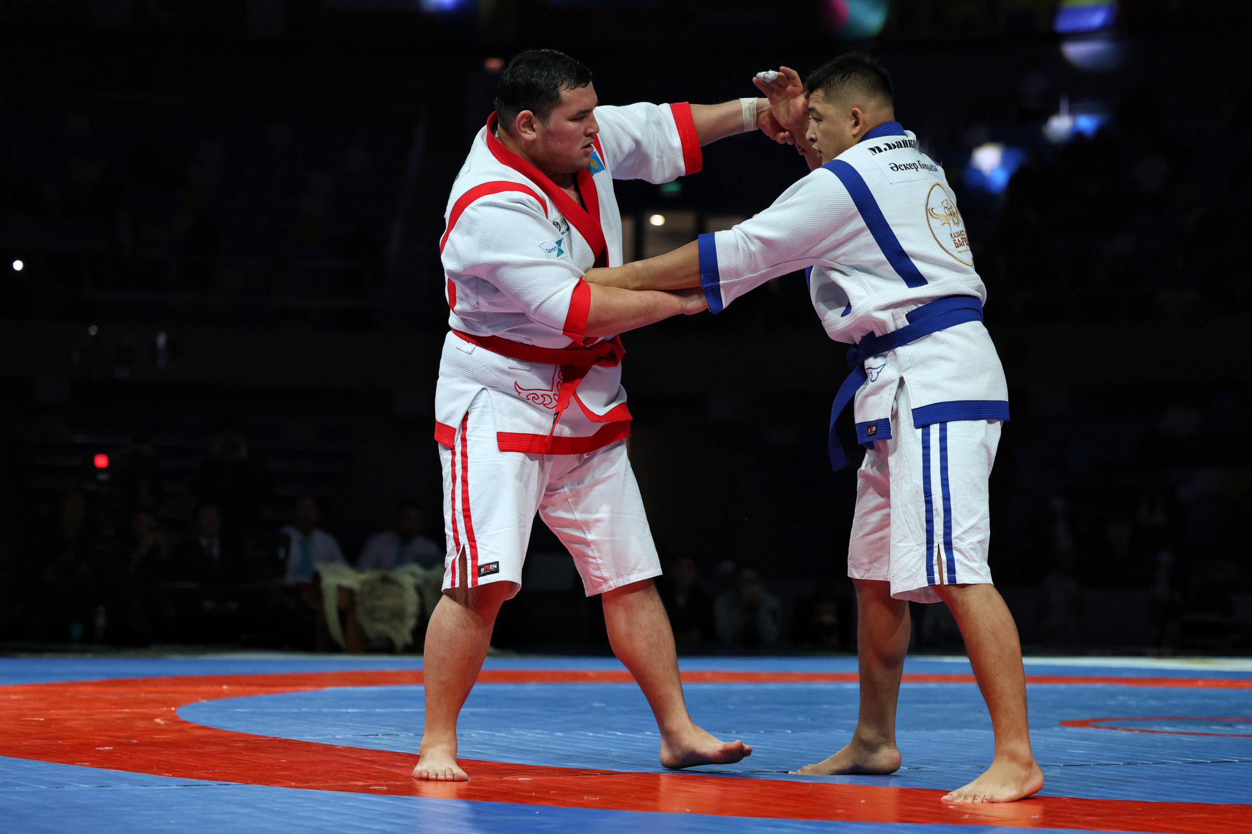 Altyn belbeý jolyndaǵy aıqas