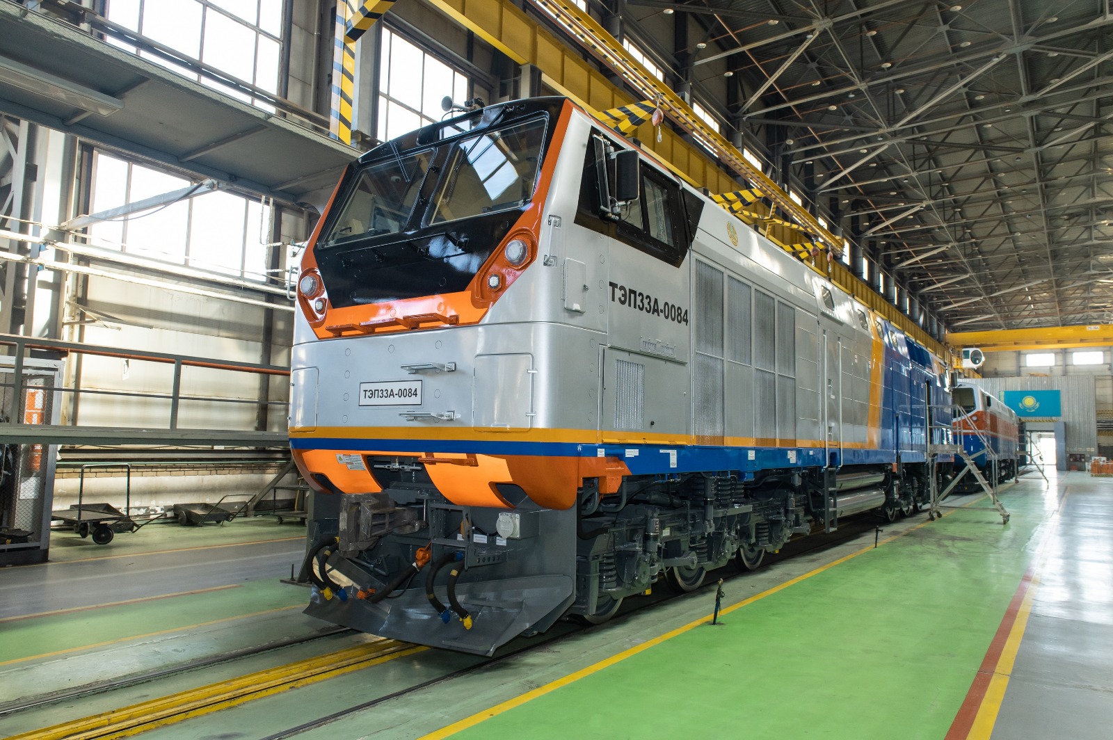 Lokomotıv qurastyrý óndirisiniń qarqyny joǵary