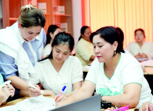 60 myńnan astam pedagog biliktiligin arttyrdy