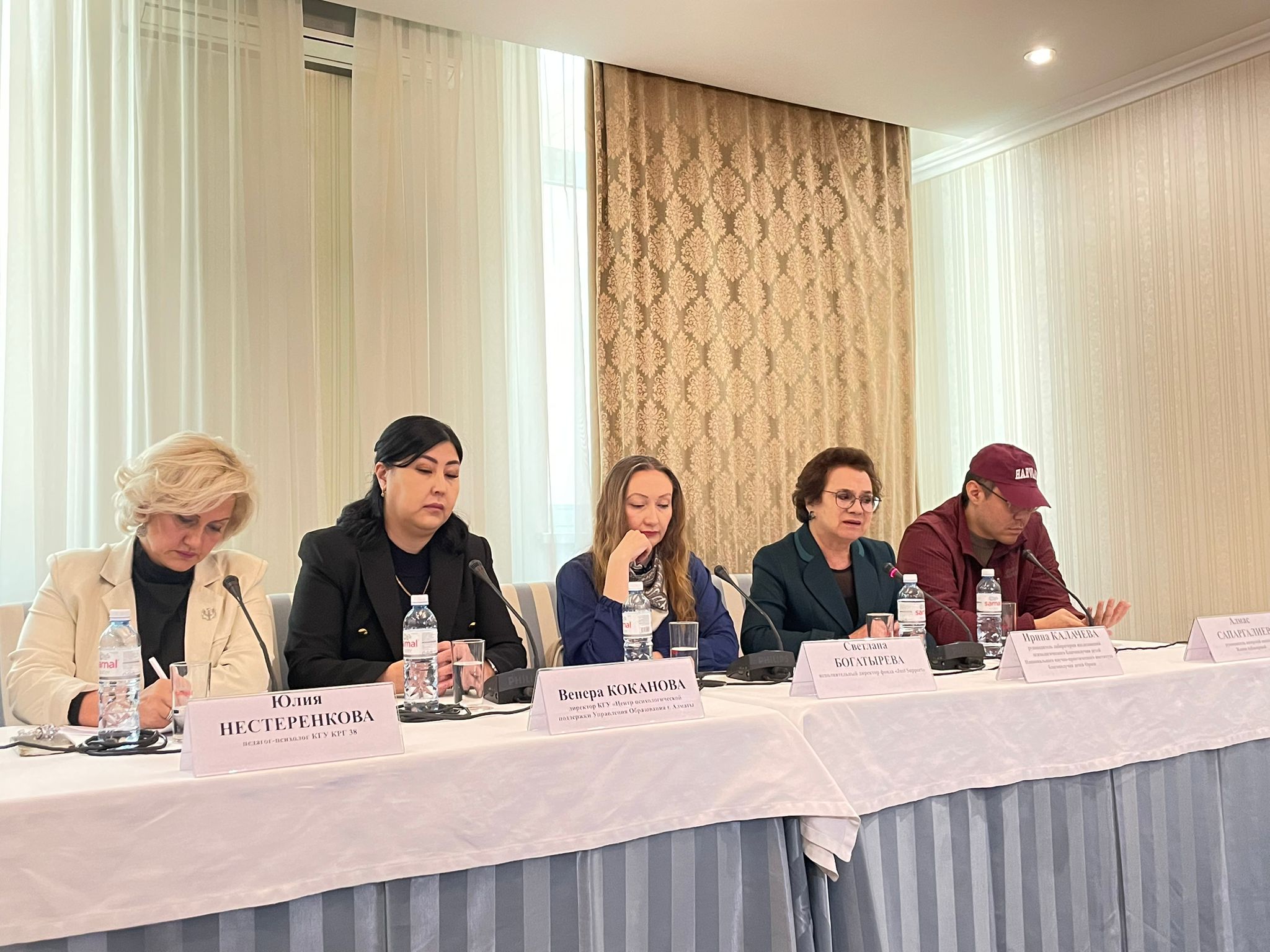 Qazaqstandaǵy qaýipsiz mektep: mıf pe, álde shyndyq pa?