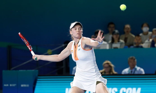 Elena Rybakına WTA Finals týrnırin jeńispen bastady