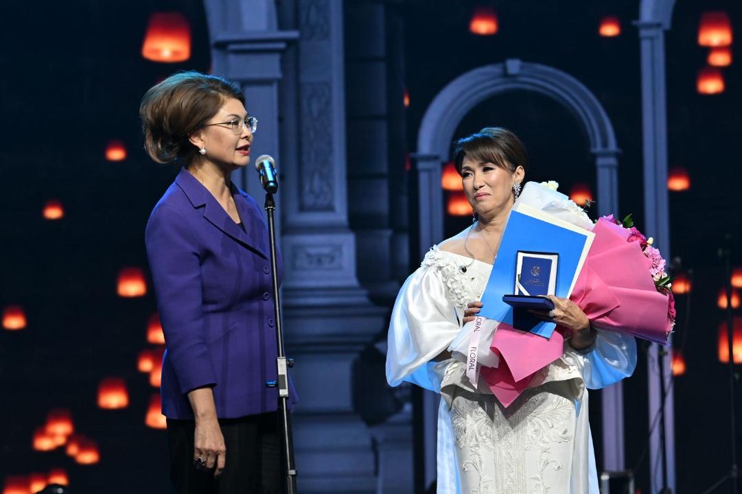 О́mirge ǵashyq ánshi