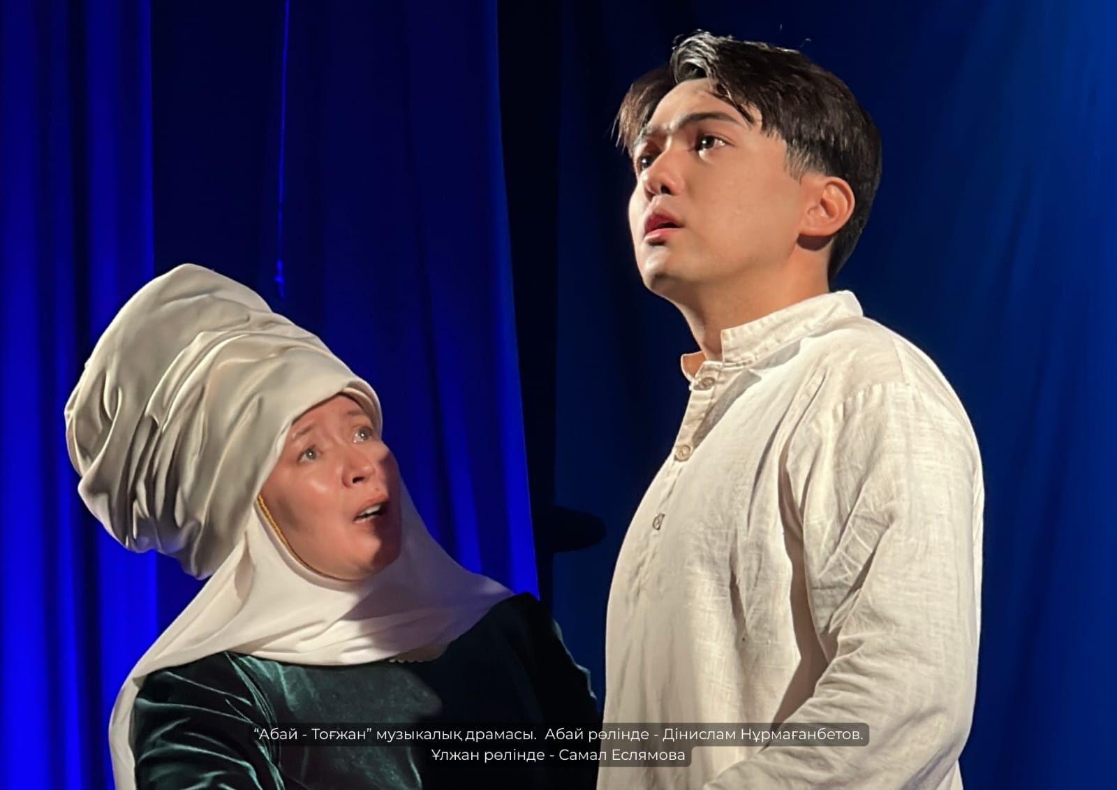 Kórermen kóńilin nurǵa bólegen teatr