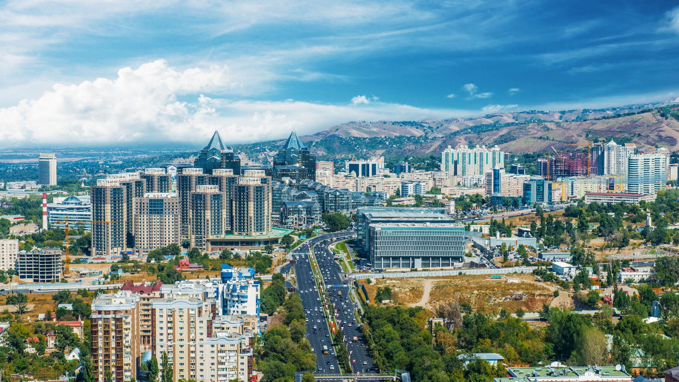 Múmkindigi mol megapolıs